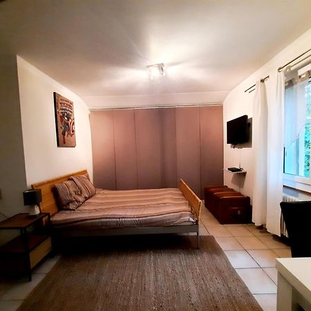 Bed and Breakfast Pepper House La Chaux De Fonds Exterior foto